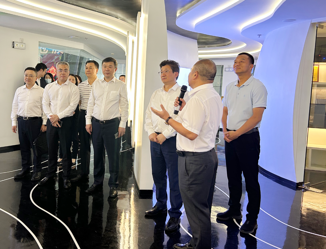 賦能(néng)中印尼“兩國(guó)雙園” 高(gāo)質量推進項目建設|熱(rè)烈歡迎興業(yè)銀(yín)行(xíng)黨委書(shū)記、董事(shì)長(cháng)呂家(jiā)進一(yī)行(xíng)莅臨禦冠食品考察調研！